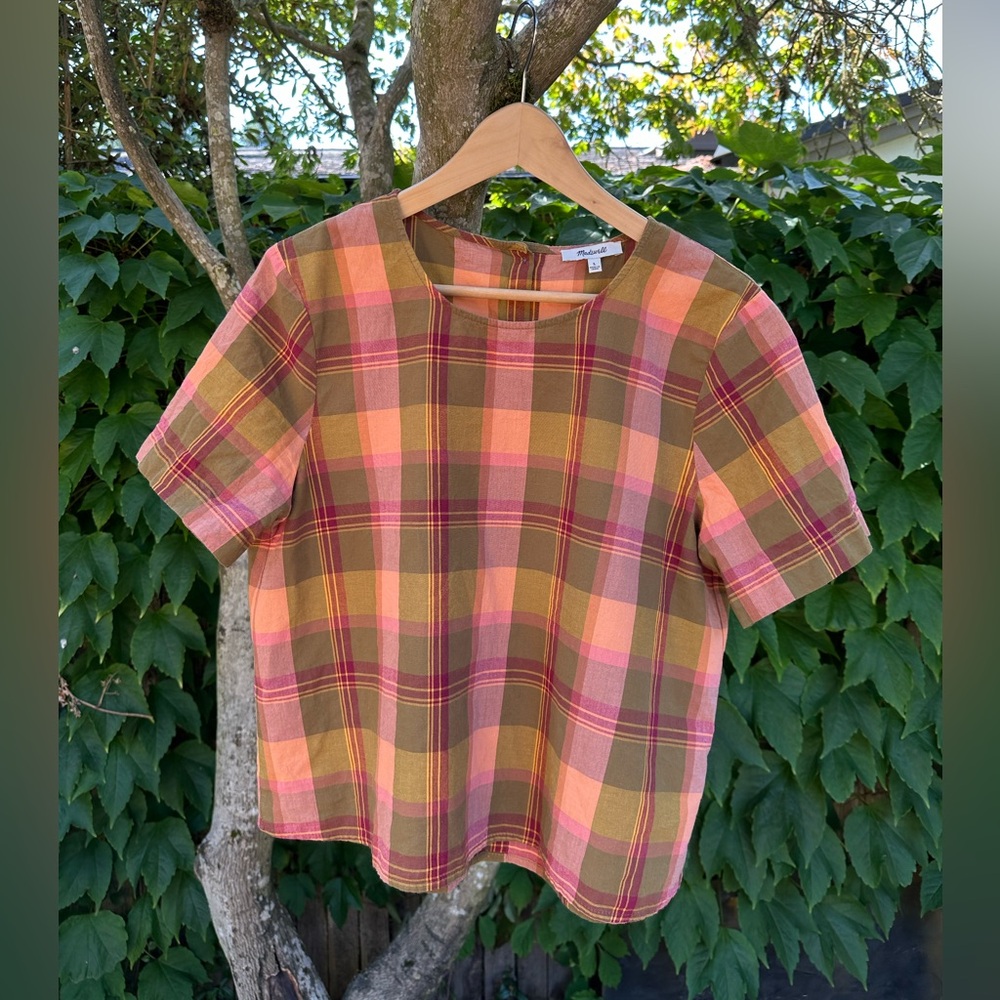 Madewell Boxy Button-Back Pink and Orange Short Sleeve Top